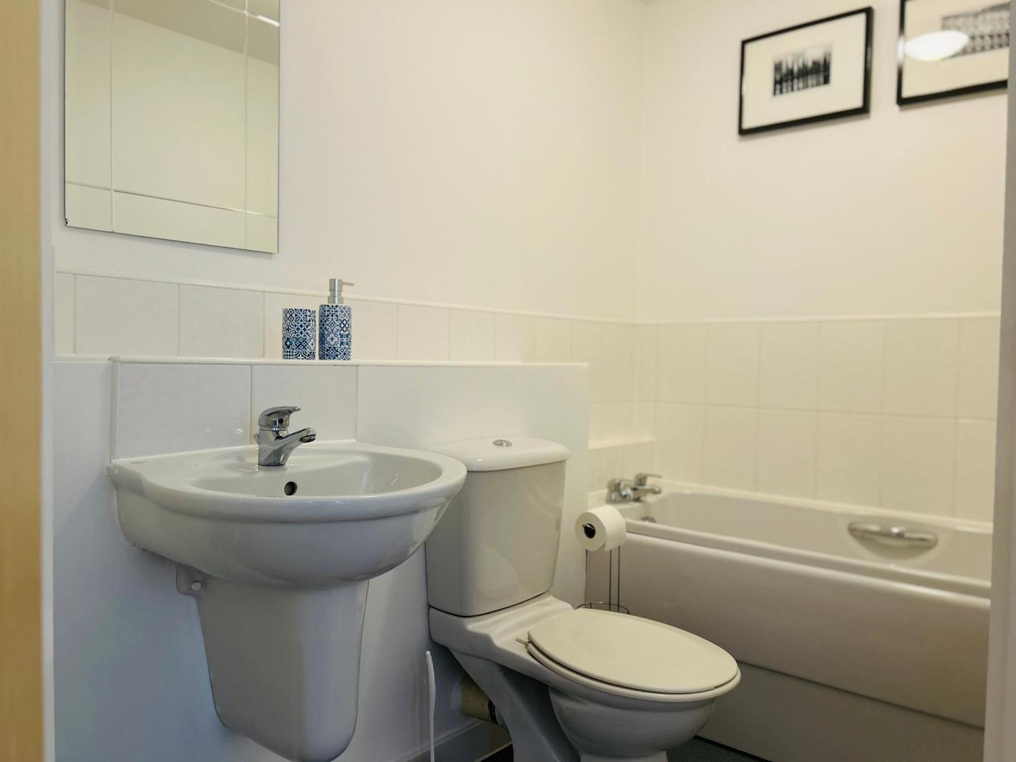 Modern Apartment Broad Gauge Way - Ideal For Work And Leisure Wolverhampton Exterior foto